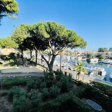 Centre Port Avec Piscine Et Parking - Fr-1-723-146 Apartmán Agde
